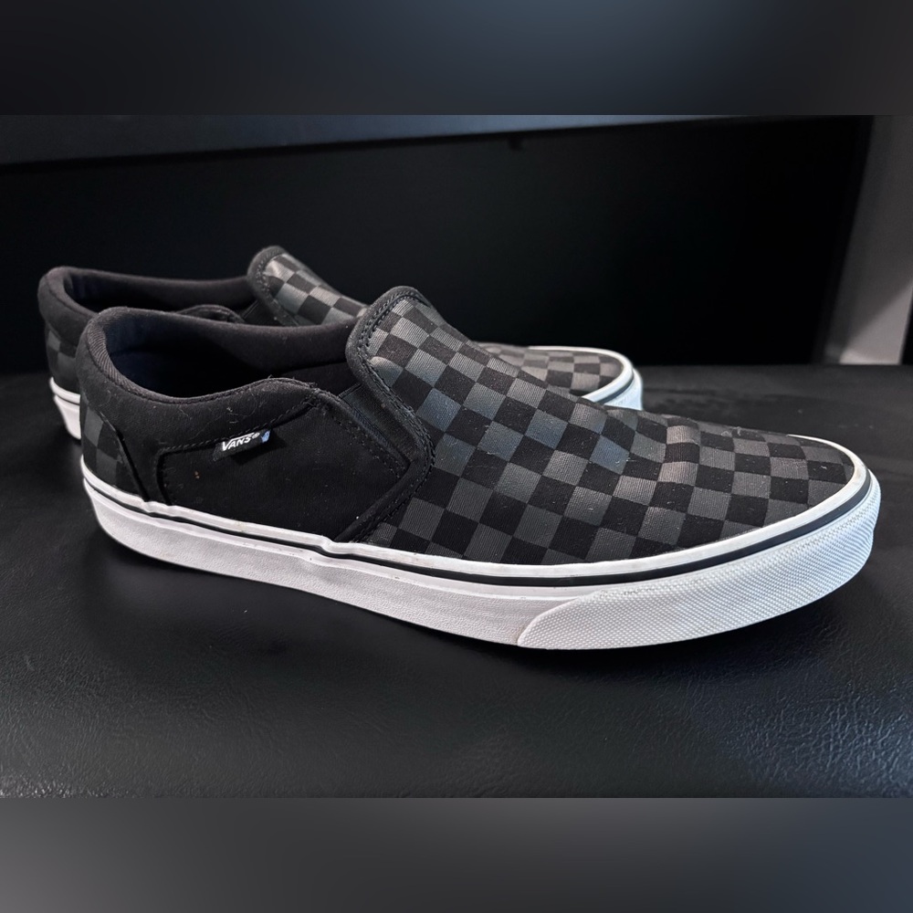 Vans Men's Black and Gray Checkered Slip-On Sneakers